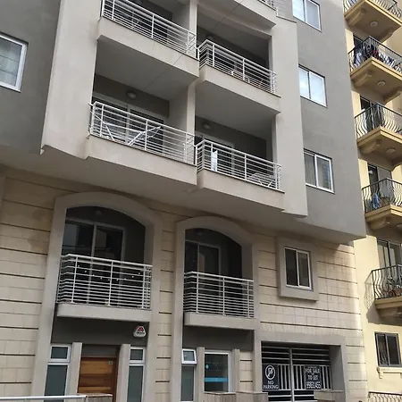 Modern Self-catering Apartment Sliema