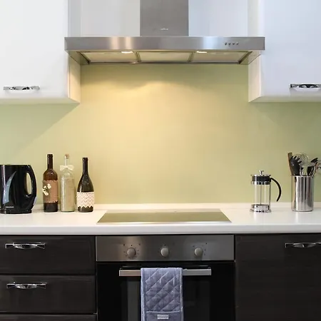 Modern Self-catering Apartment *