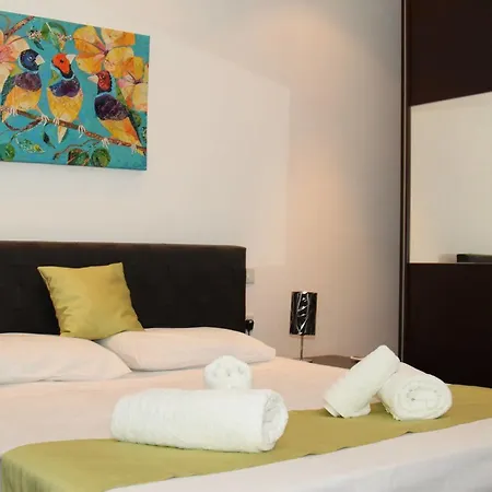 Apartment Modern Self-catering